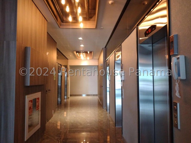 Exclusive Penthouse - Exclusivo Apartamento en Costa del Este
